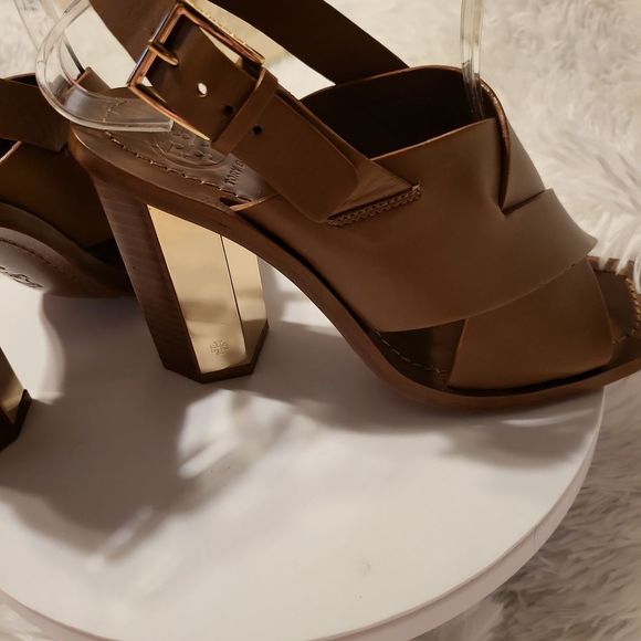 Tory burch authentic heels - Picture 8 of 13